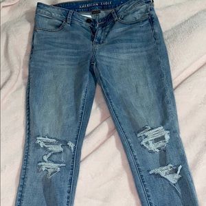 American Eagle Ripped Jeans Light Wash